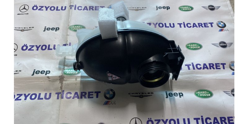 MERCEDES W218 CLS Yedek Su Bidonu A2045000749
