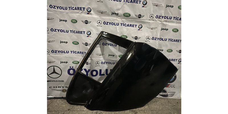 BMW F20 1 Serisi Sağ Arka Kapı Siyah 2012-2018