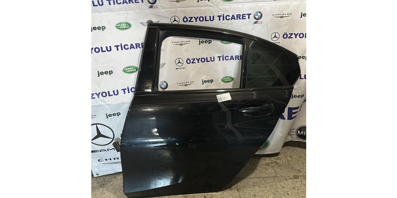 BMW G20 3 Serisi Sol Arka Kapı Siyah Hatasız
