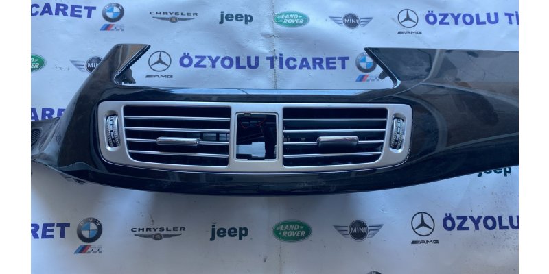MERCEDES W218 CLS Orta Havalandırma A2188300764