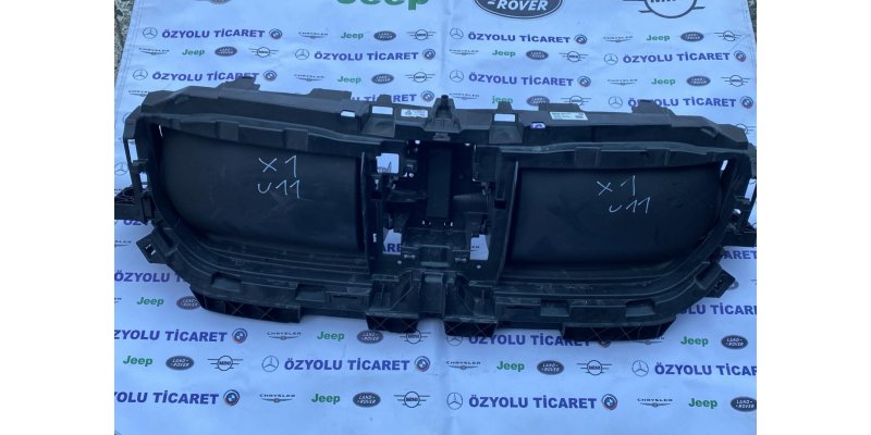 BMW U11 X1 Ön Panjur Maskesi Hava Kanalı 5174 5A112F8